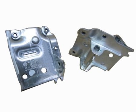 Right Front bumper support bracket F07; GRAN TURISMO; Mounting Plate - BMW 535i GT 2010-2017