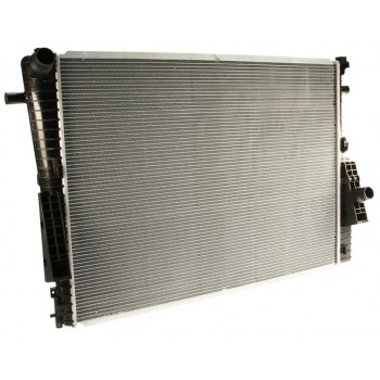 Radiator - FORD F-450 SUPER DUTY V8 6.4L 2008-2010