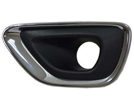 Left Front bumper insert LAREDO|LIMITED; Fog Lamp Bezel; w/Fog Lamps; Chrome - JEEP GRAND CHEROKEE 2014-2016