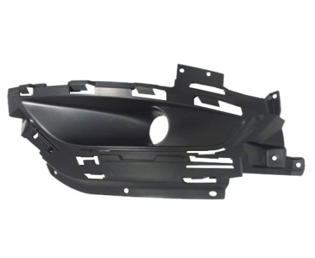 Left Front bumper insert Fog Lamp Bezel; w/o Adaptive Cruise Control; Halogen H/Lamps - CHRYSLER 200 2015-2017