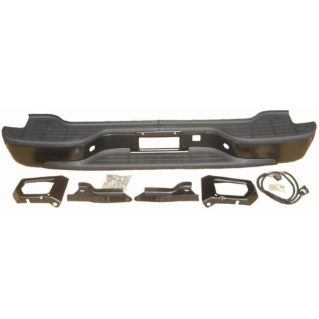 Rear bumper assembly includes pads/brackets/hardware/lic. lamp; black - CHEVROLET SUBURBAN 1500 2000-2006