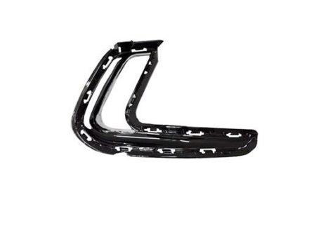 Right Front Bumper Insert Sedan; Usa Built; W/Daytime Running Lamps; Outer Opening Cover - HYUNDAI ELANTRA 2017-2018