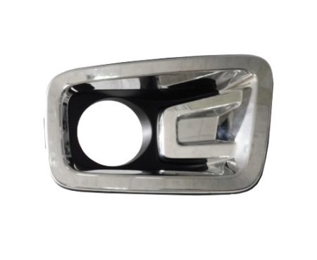 Right Front bumper insert CREW CAB; Fog Lamp Bezel; w/Fog Lamps; w/Chrome Frame; Textured Black - NISSAN TITAN XD 2016-2019