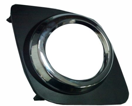 Right Front bumper insert BASE|SPORT; Fog Lamp Cover; w/Fog Lamps - TOYOTA RAV4 2009-2012