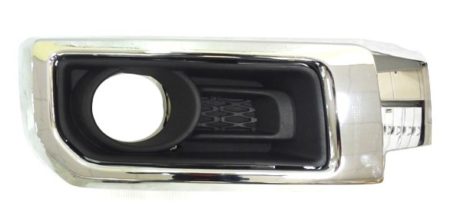 Right Front bumper insert Fog Lamp Bezel; w/Chrome Trim; w/Fog Lamps - TOYOTA 4RUNNER 2014-2023