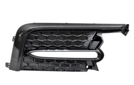 Right Front Bumper Insert Se/Xse; Sedan; Fog Lamp Opening Cover - TOYOTA COROLLA 2020-2022