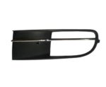 Left Front bumper insert Fog Lamp Bezel Assy; w/Fog Lamps; Chrome/Black - VOLKSWAGEN BEETLE 2012-2016