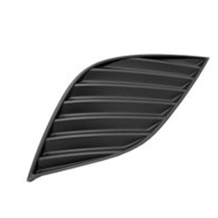 Right Front bumper insert SE; Japan Built; Fog Lamp Opening Cover; w/o Fog Lamps - TOYOTA CAMRY 2018-2019